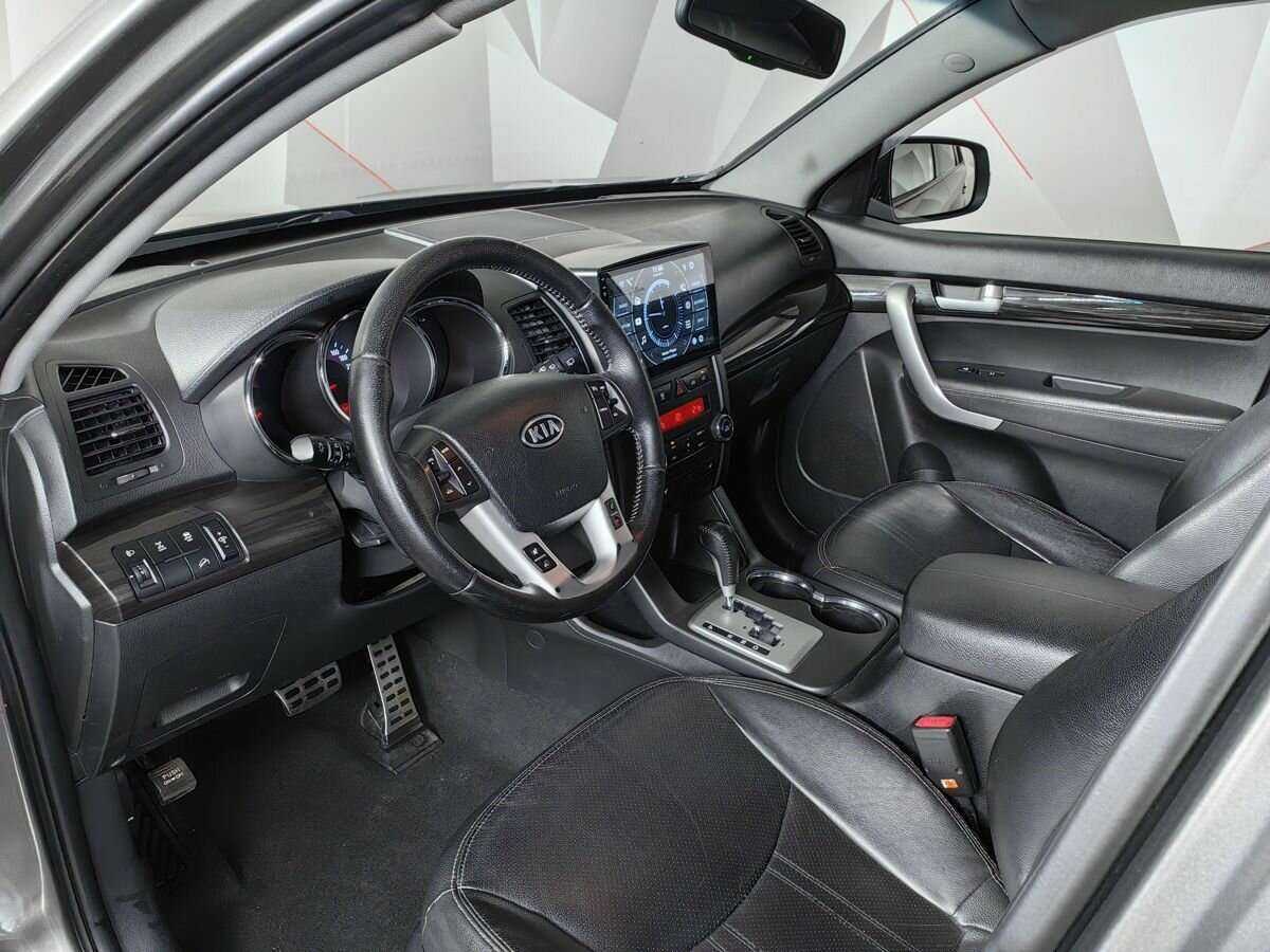 Kia Sorento, 2011 Фото №14
