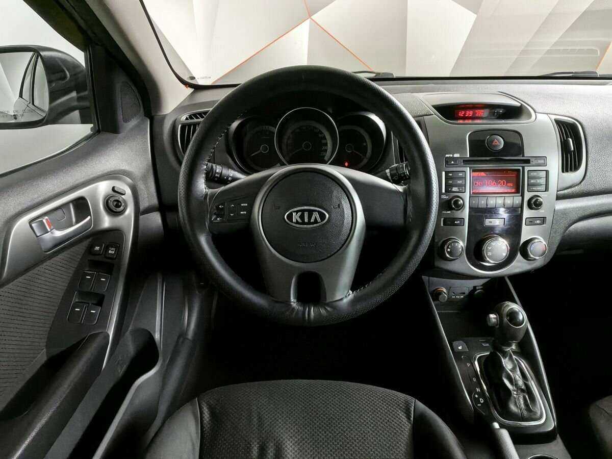 Kia Cerato 4-speed, 2010 Фото №15