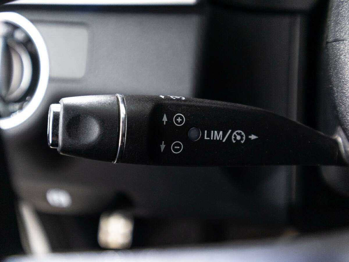 Mercedes-Benz E-Класс 200, 2015 Фото №17