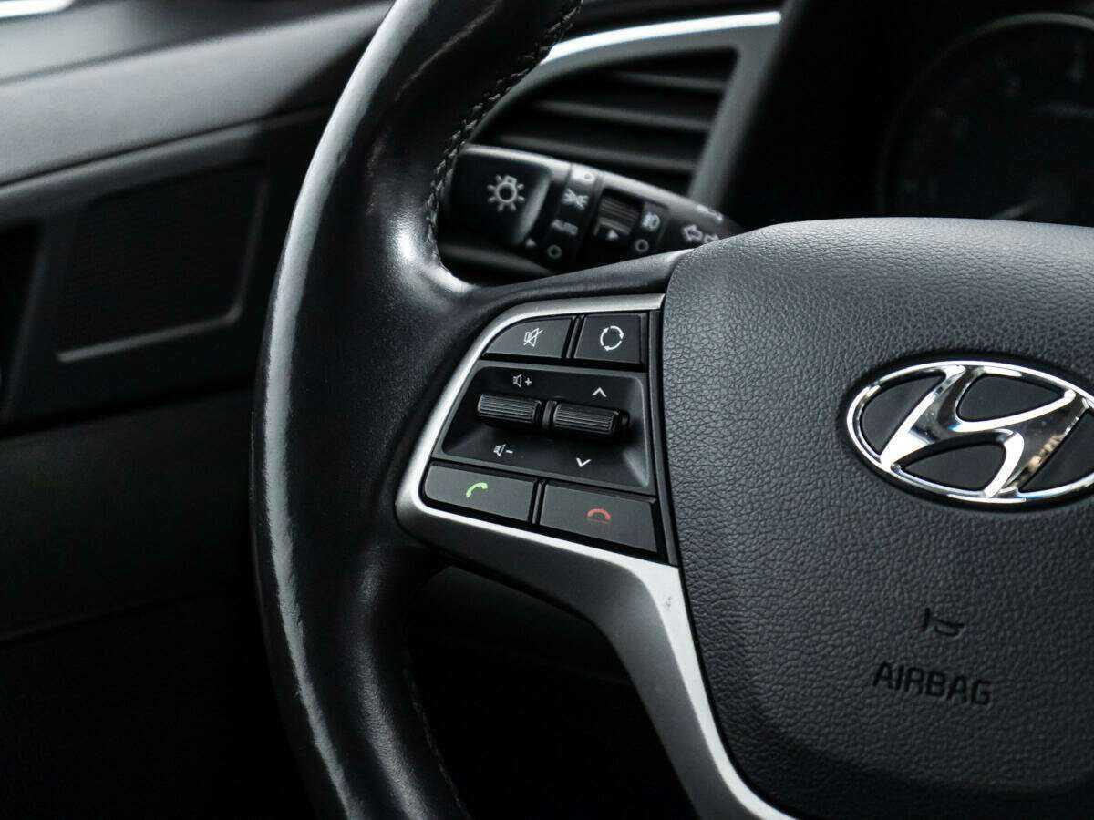 Hyundai Elantra, 2017 Фото №19