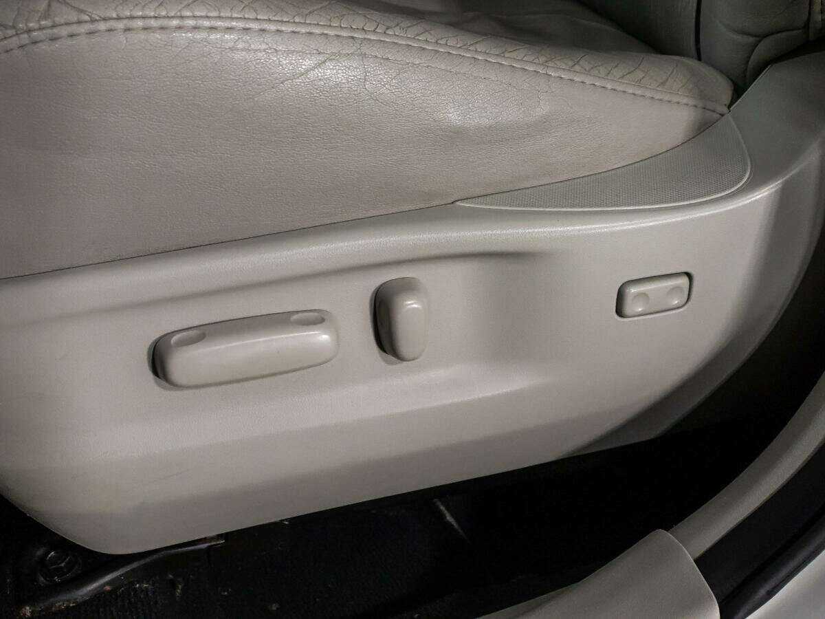 Toyota Venza, 2010 Фото №18