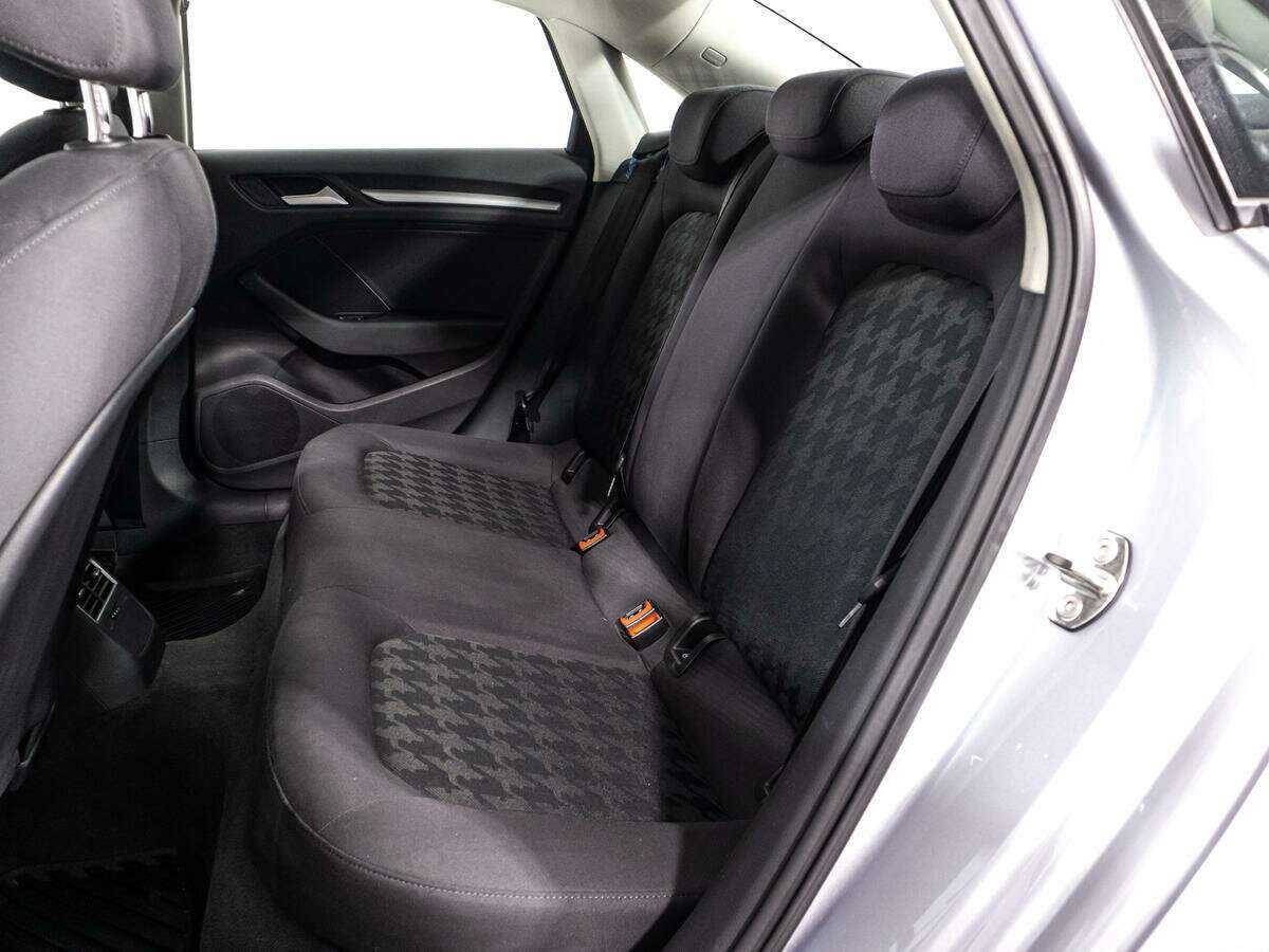 Audi A3, 2015 Фото №10