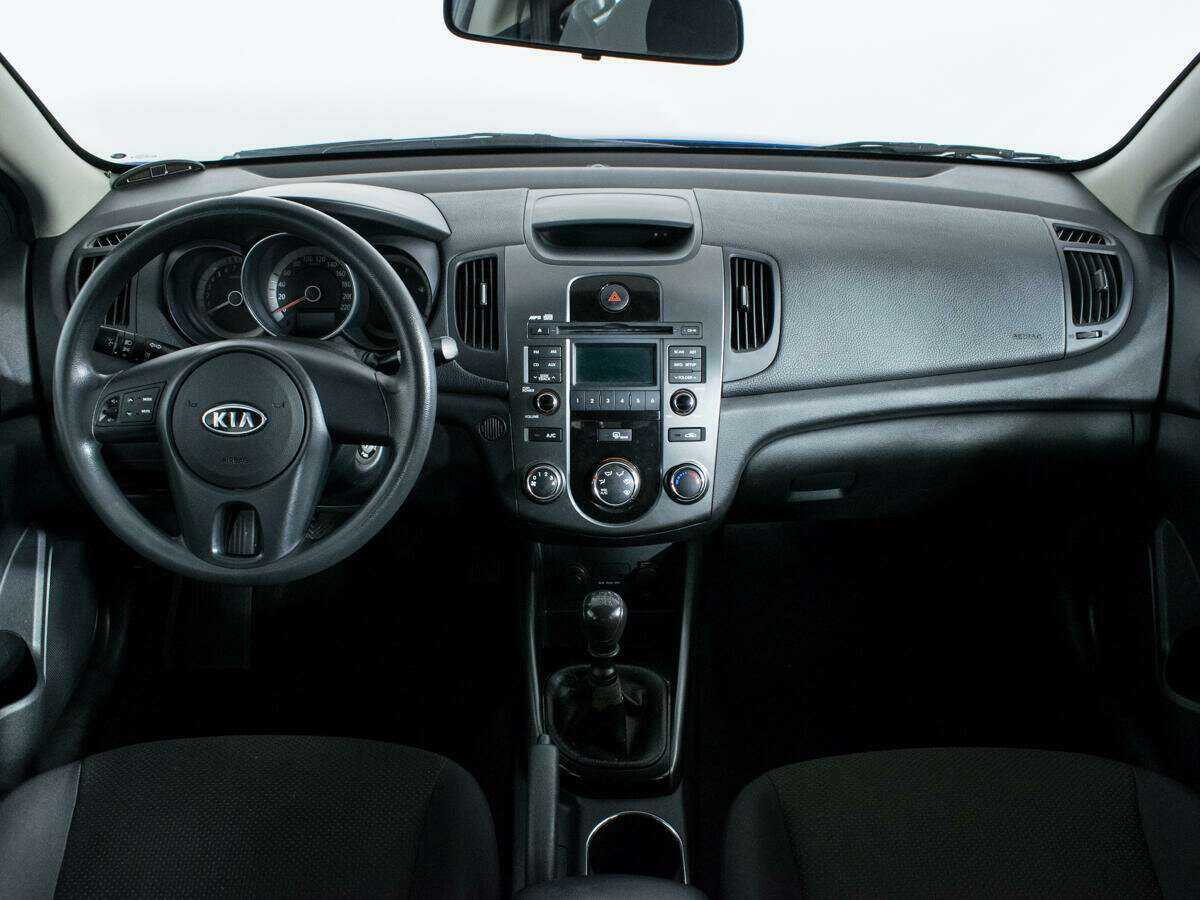 Kia Cerato 5-speed, 2011 Фото №10