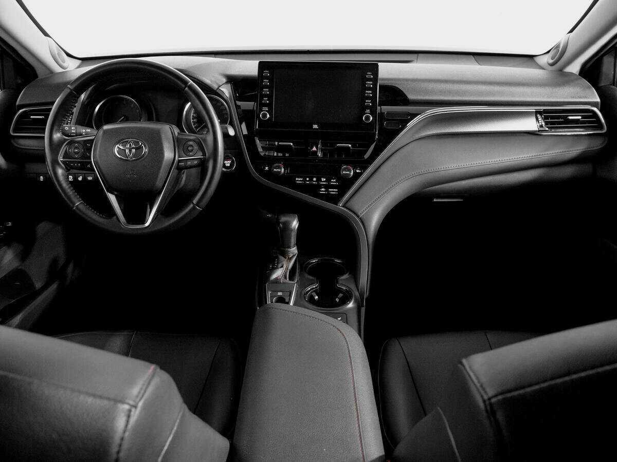Toyota Camry, 2022 Фото №12