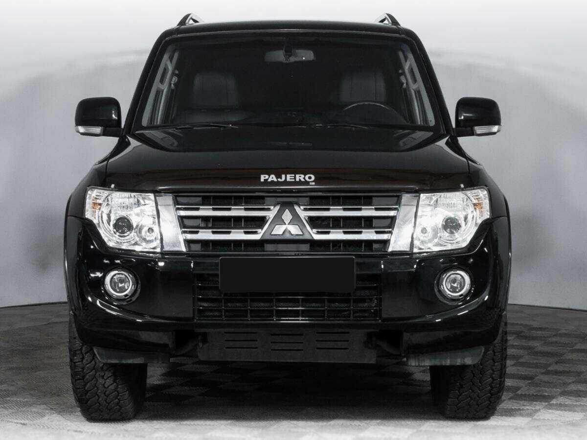 Mitsubishi Pajero, 2011 - 140 380 км. | Фото №2
