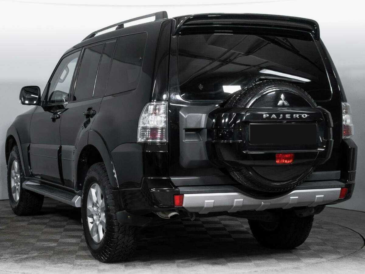 Mitsubishi Pajero, 2011 - 140 380 км. | Фото №7