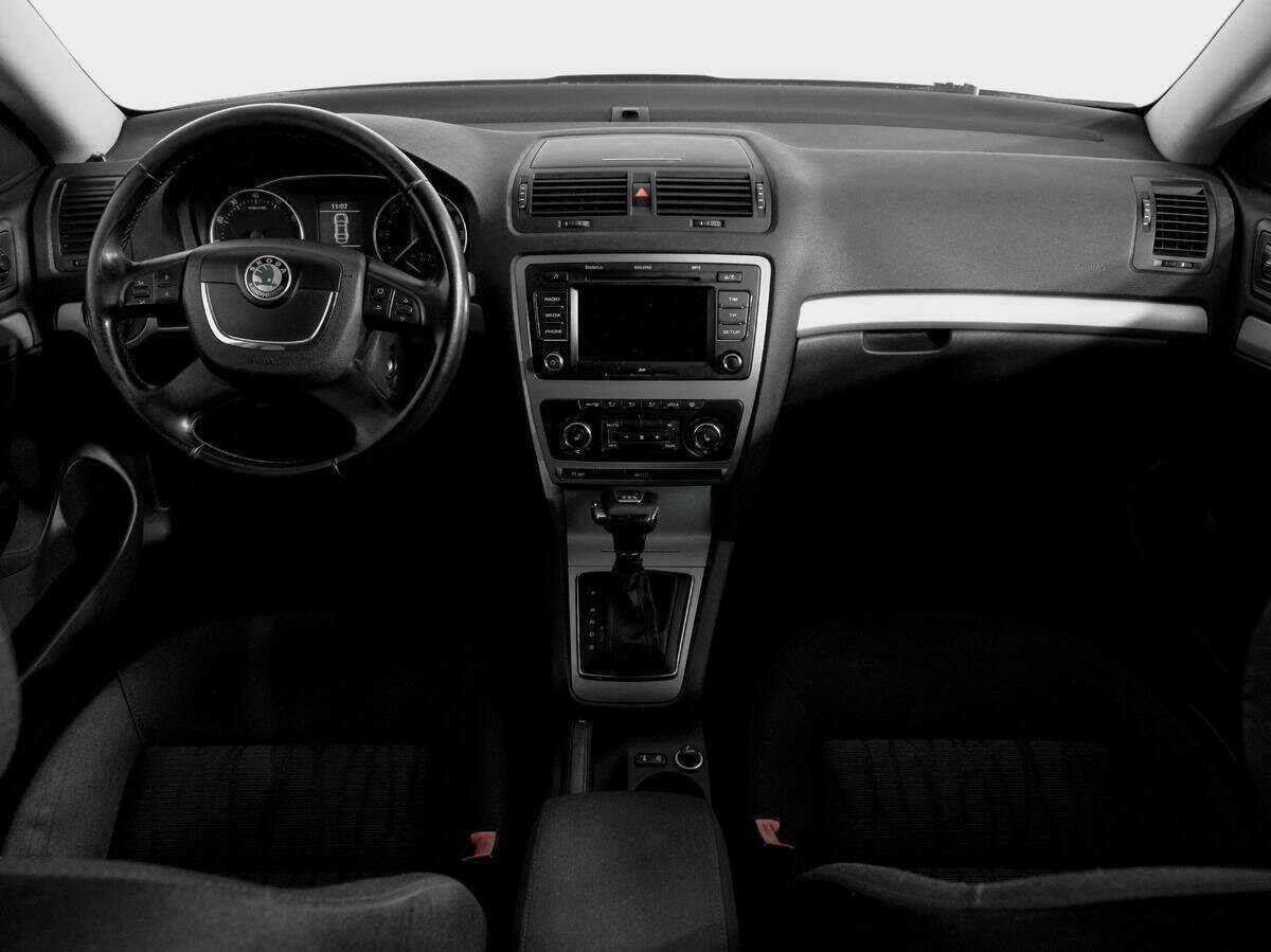 Skoda Octavia DSG7, 2011 Фото №12