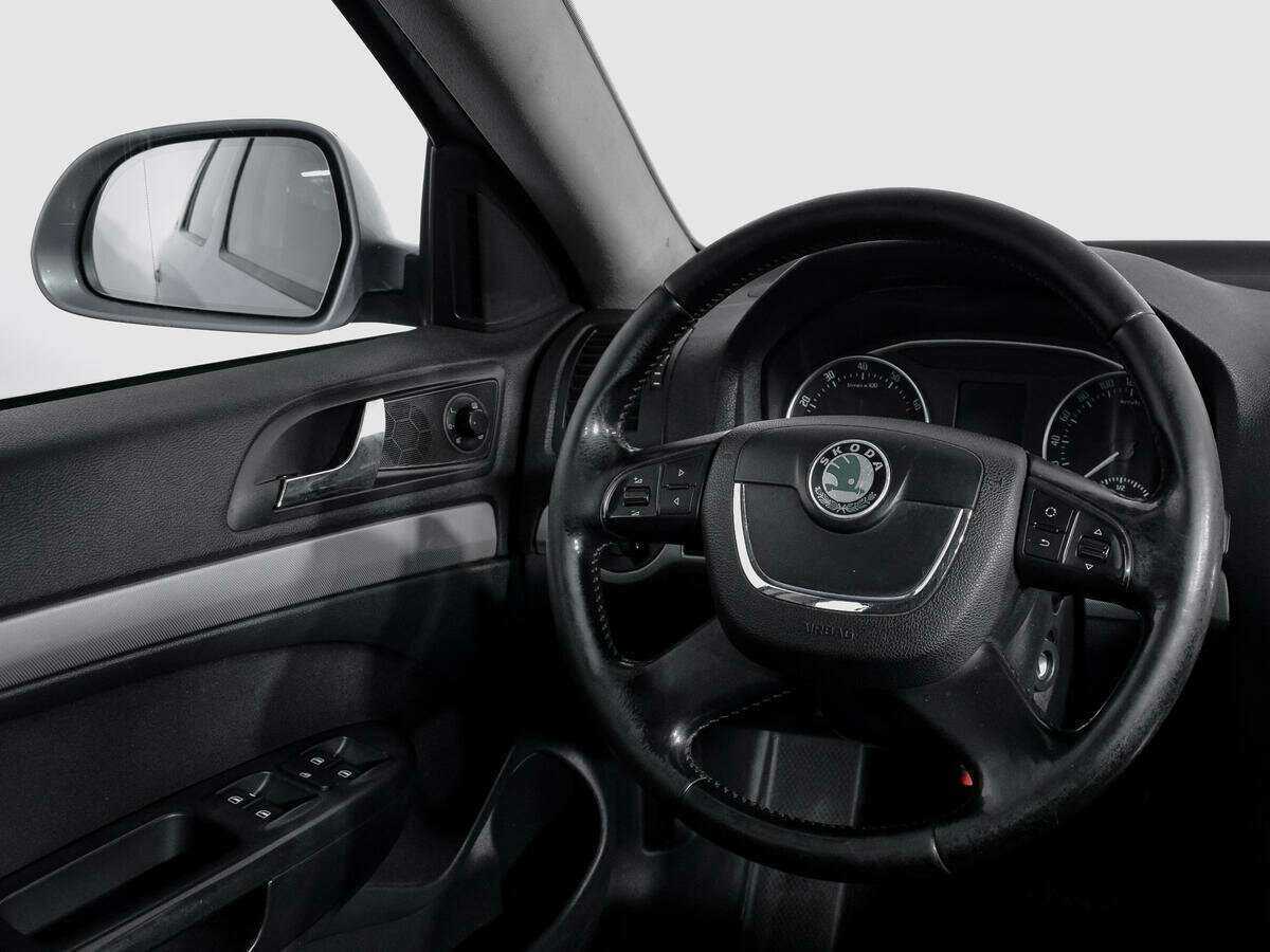 Skoda Octavia DSG7, 2009 Фото №15