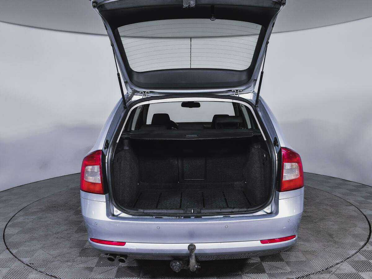 Skoda Octavia DSG7, 2009 Фото №18