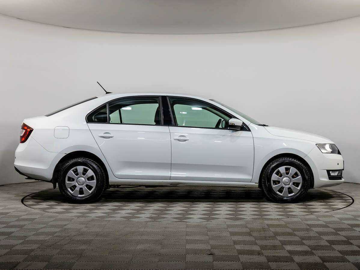 Skoda Rapid, 2017 - 141 688 км. | Фото №3