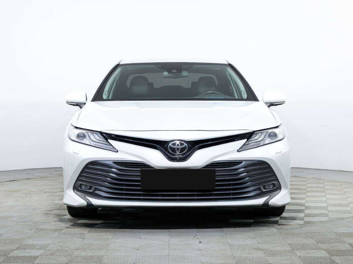 Toyota Camry, 2019 Фото №2
