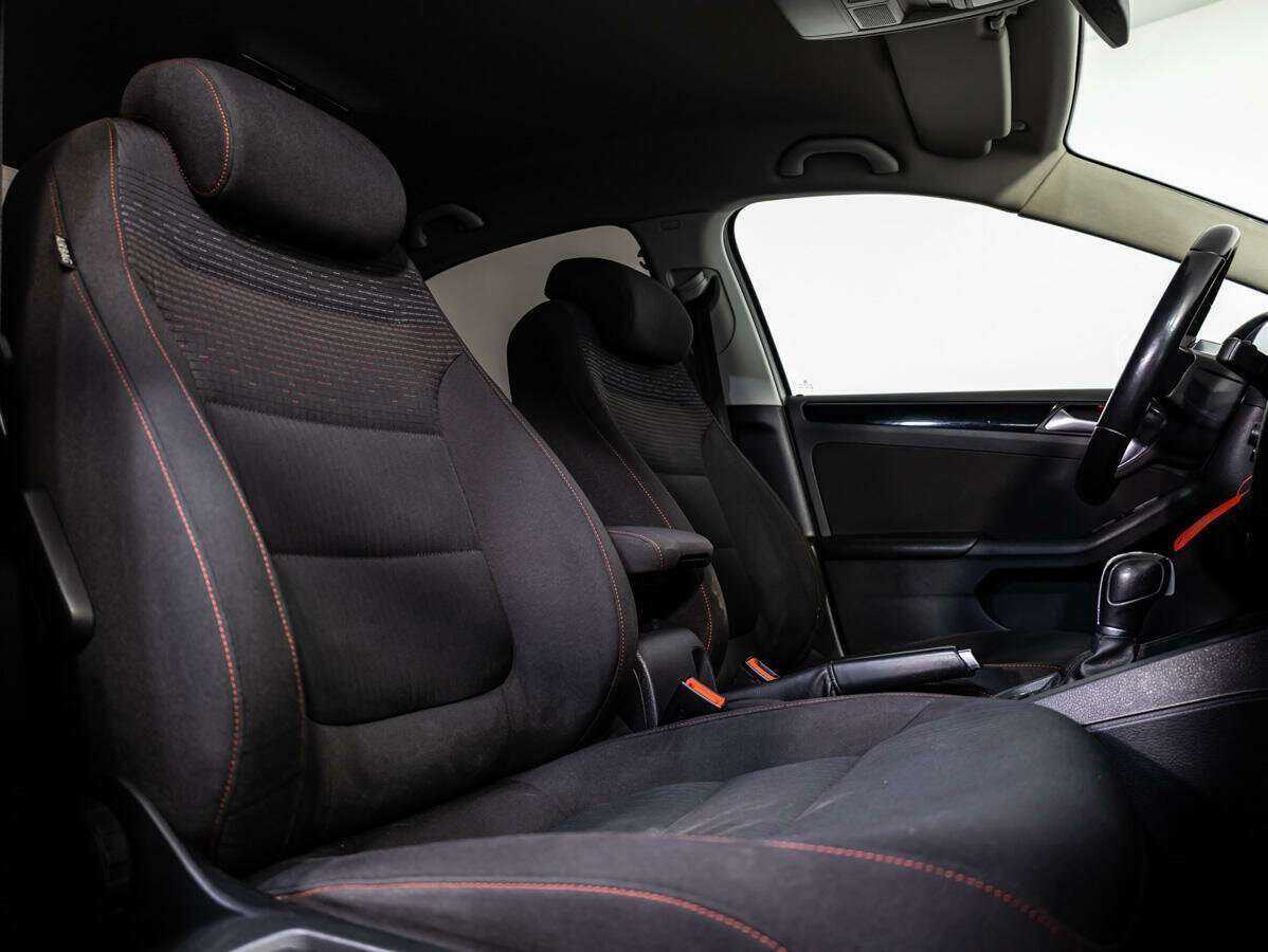 Volkswagen Jetta, 2017 Фото №10