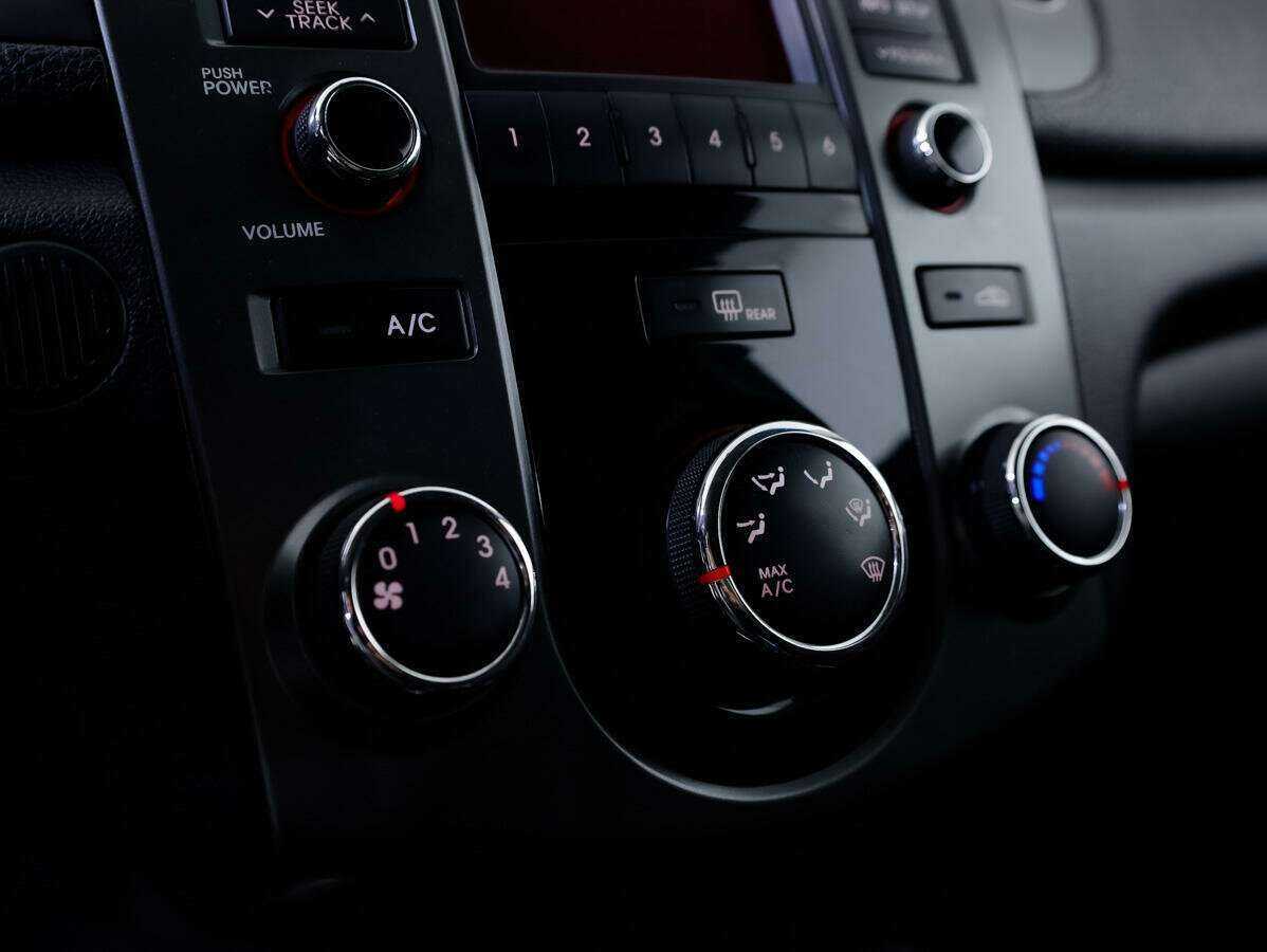 Kia Cerato 6-speed, 2011 Фото №15