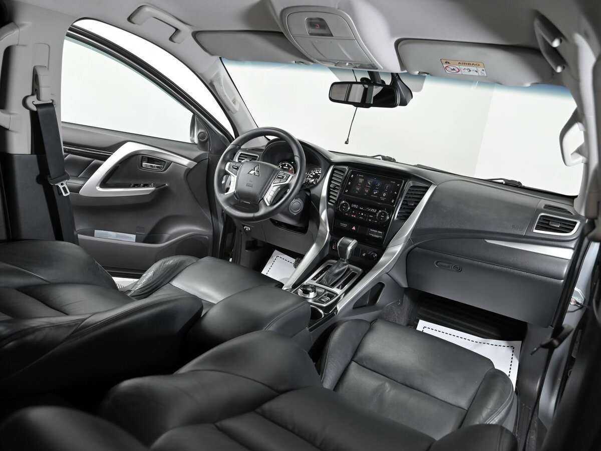 Mitsubishi Pajero Sport, 2017 - 169 000 км. | Фото №5