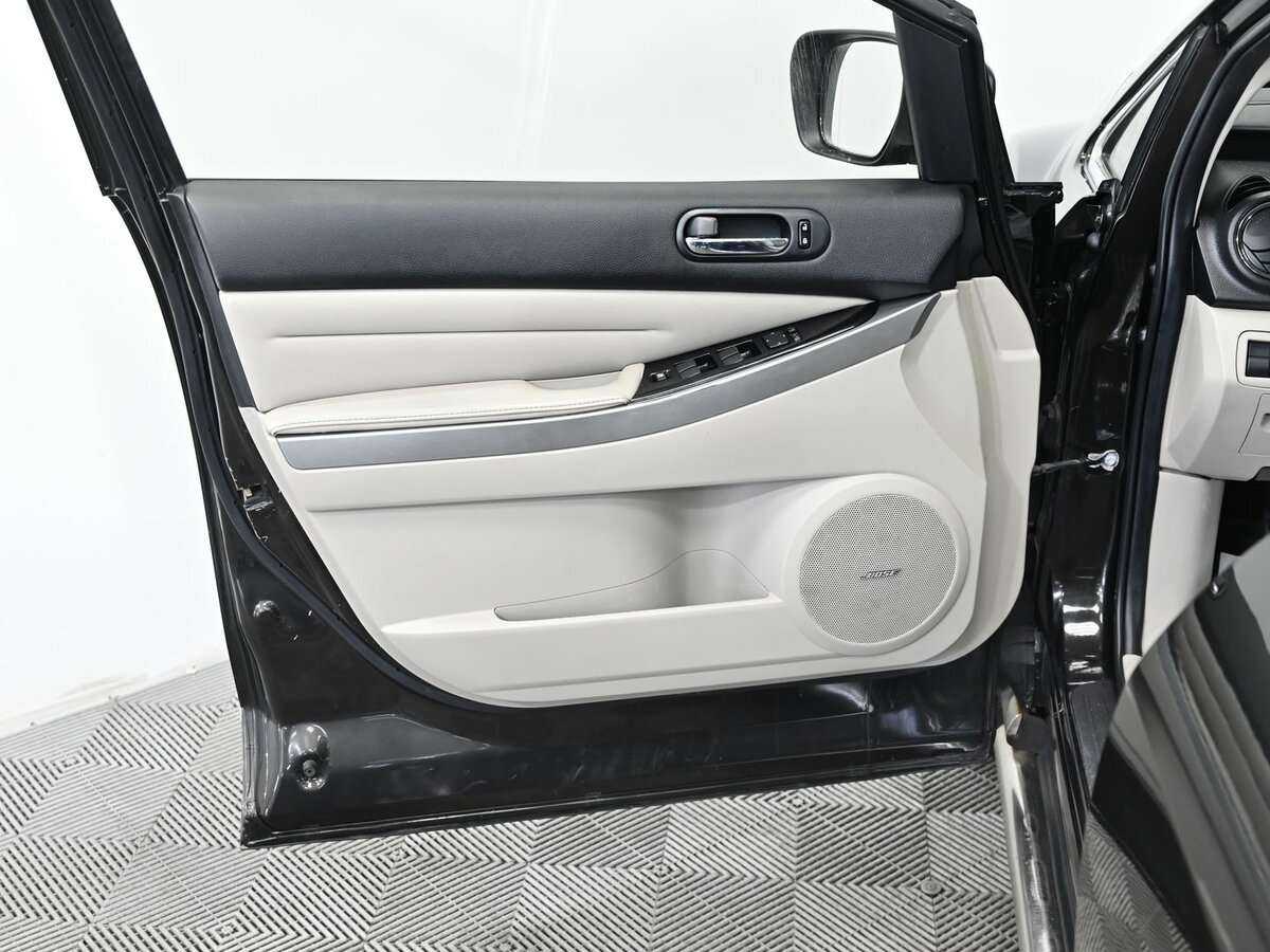 Mazda CX-7, 2010 Фото №12