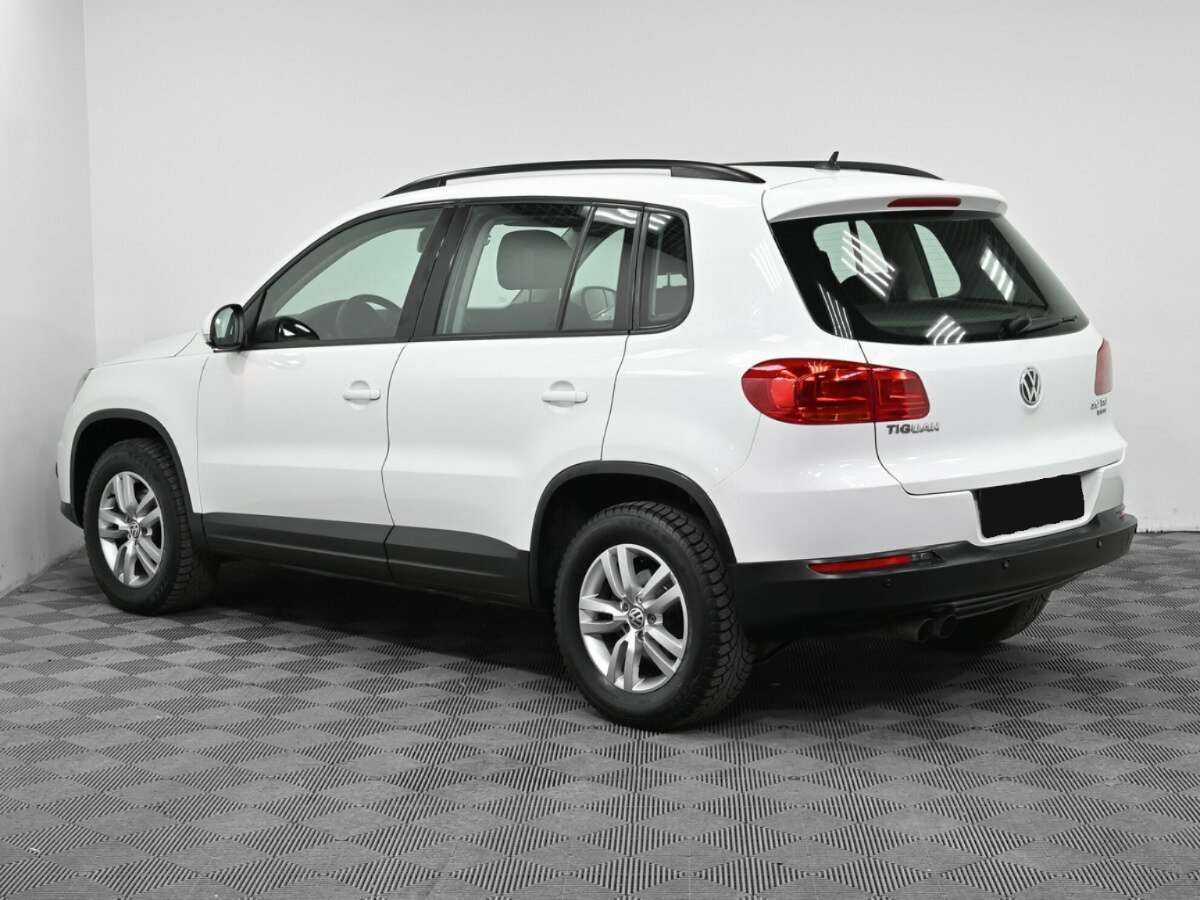 Volkswagen Tiguan, 2011 - 134 000 км. | Фото №4