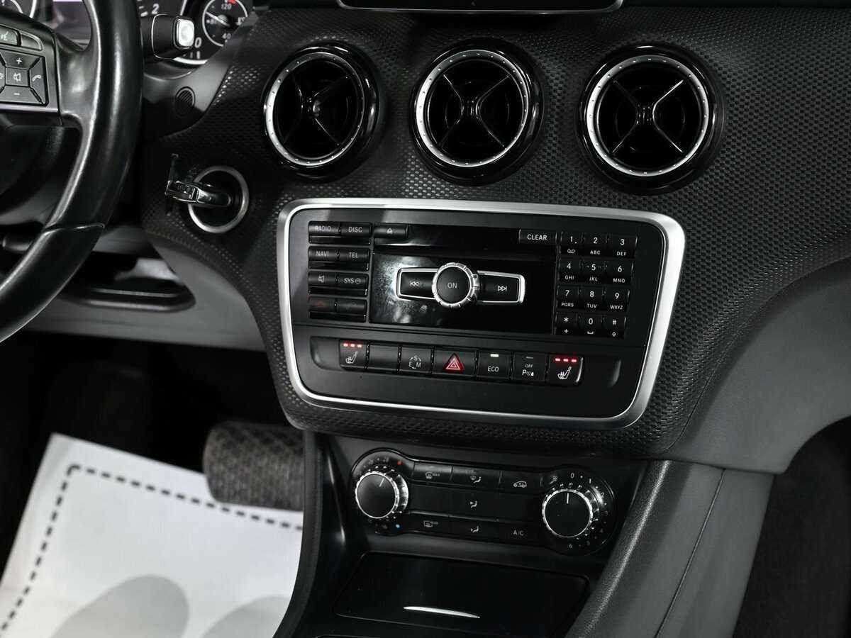 Mercedes-Benz A-Класс 180, 2014 Фото №7