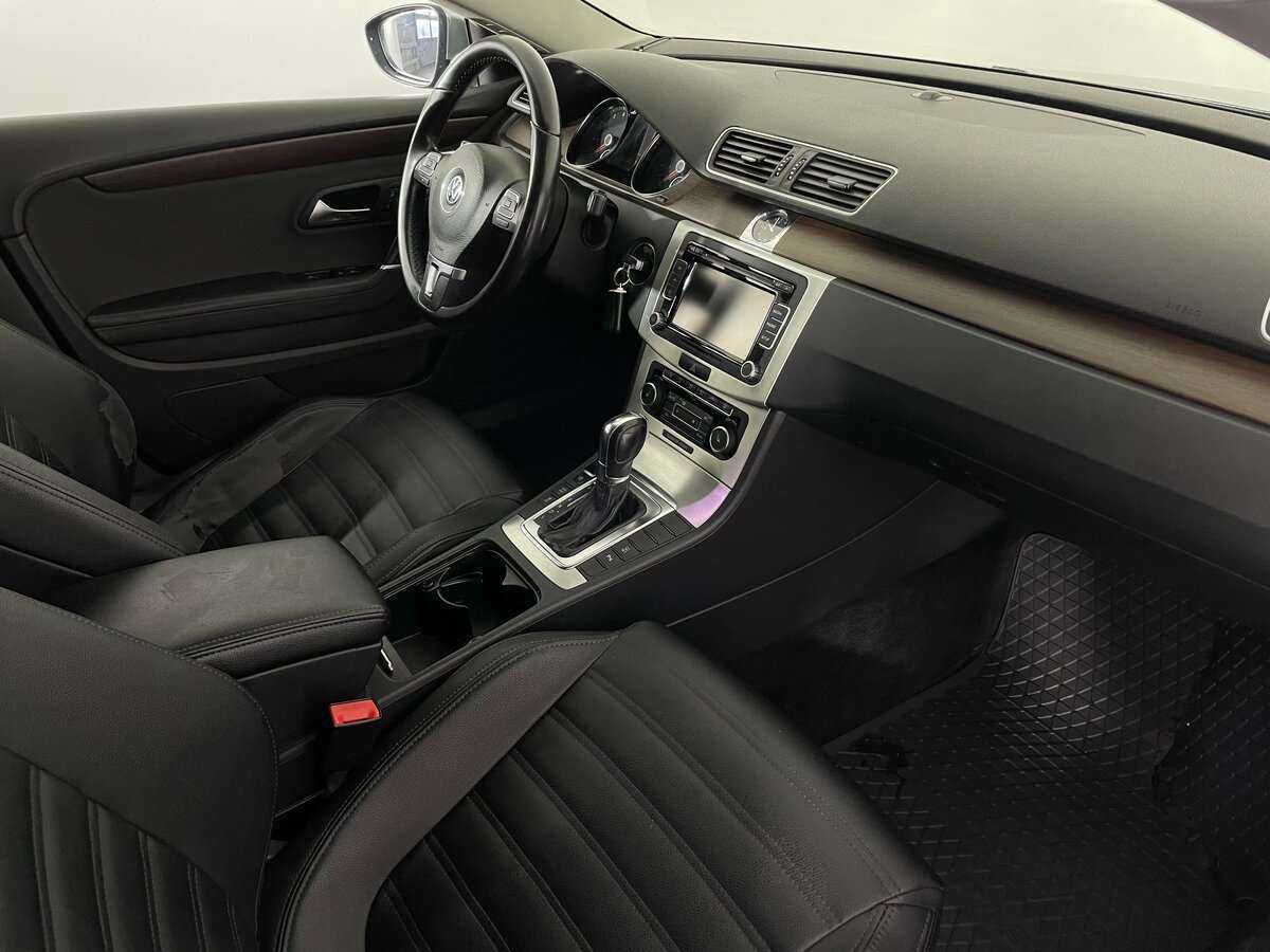 Volkswagen Passat CC, 2011 Фото №13