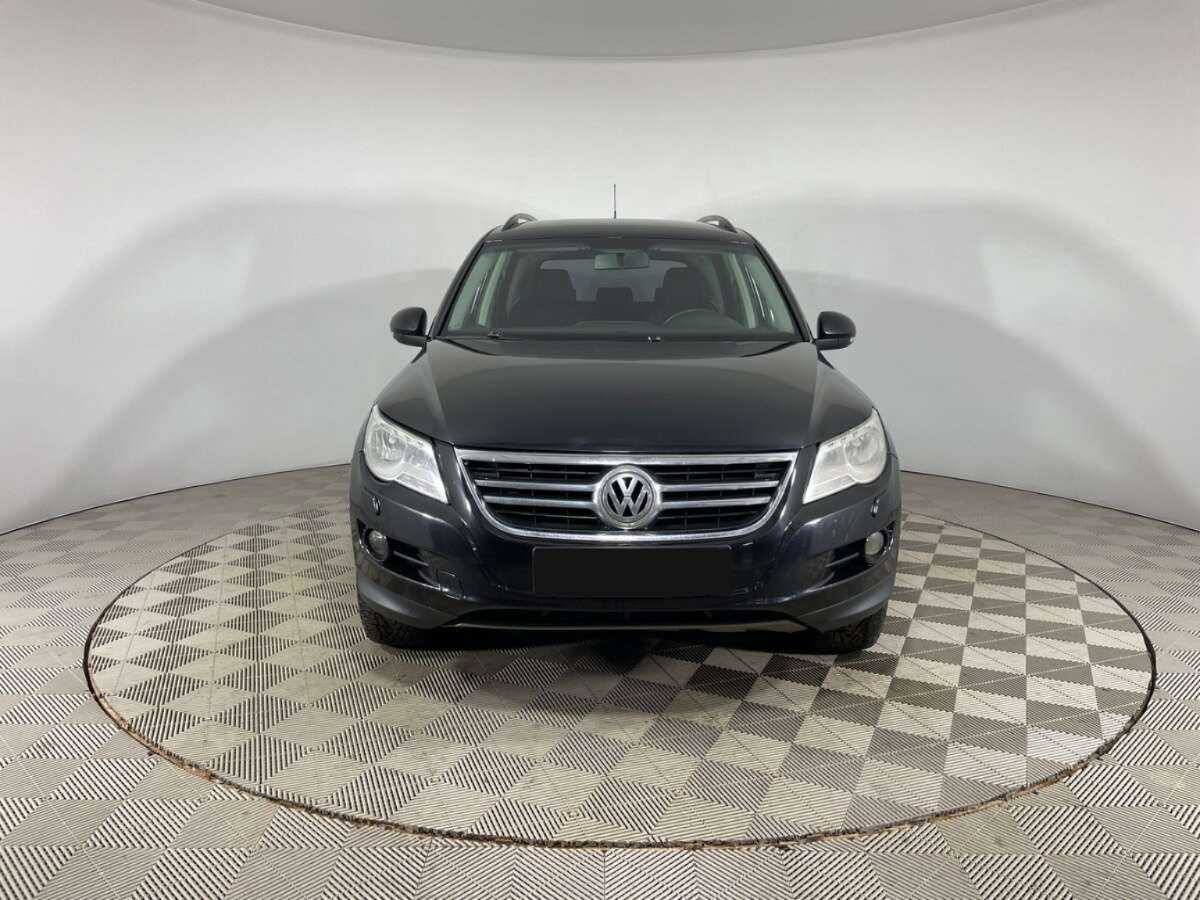 Volkswagen Tiguan, 2010 Фото №2