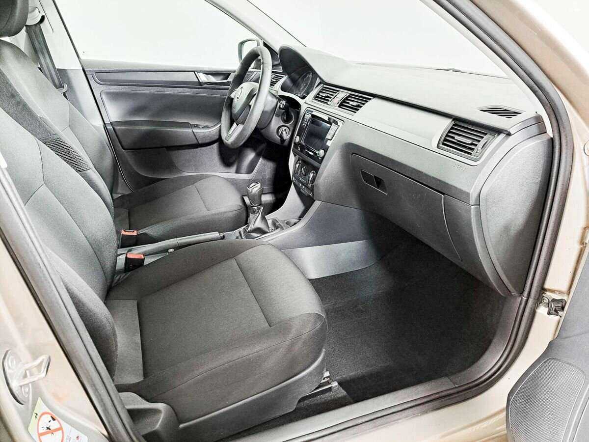 Skoda Rapid, 2018 - 141 500 км. | Фото №6