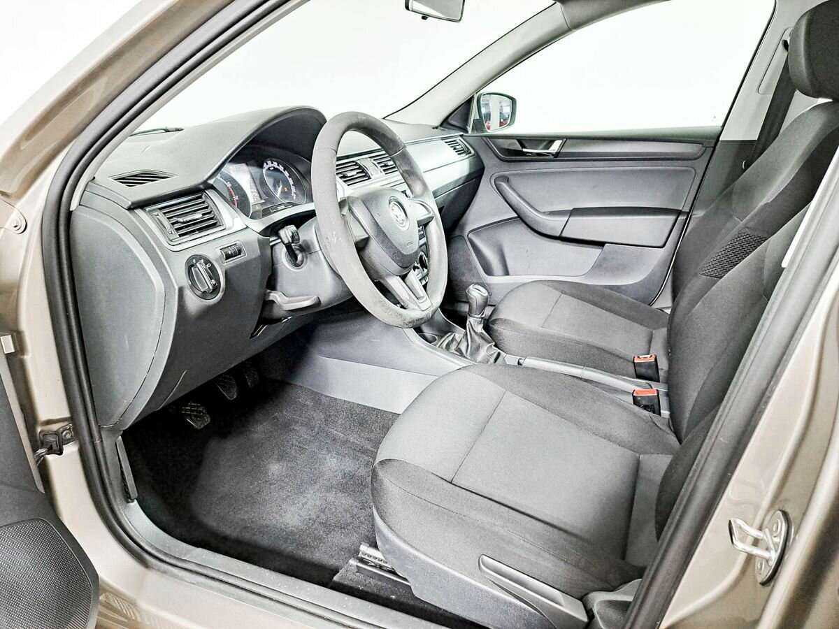 Skoda Rapid, 2018 Фото №11