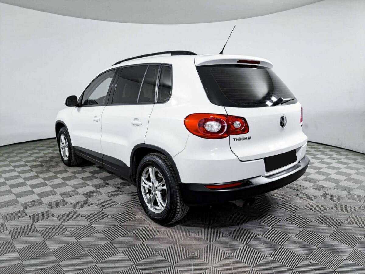 Volkswagen Tiguan, 2010 - 154 500 км. | Фото №7