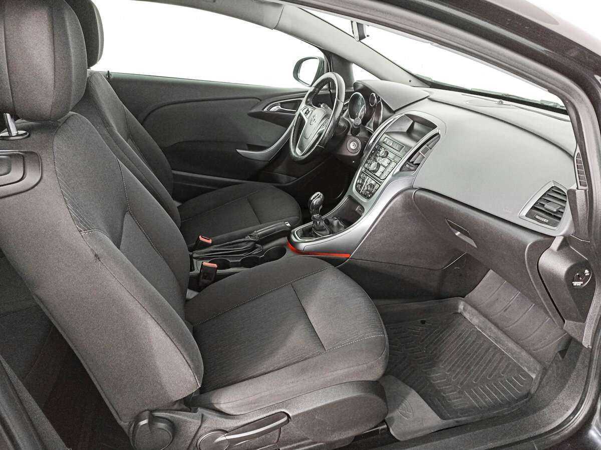 Opel Astra GTC, 2011 Фото №9