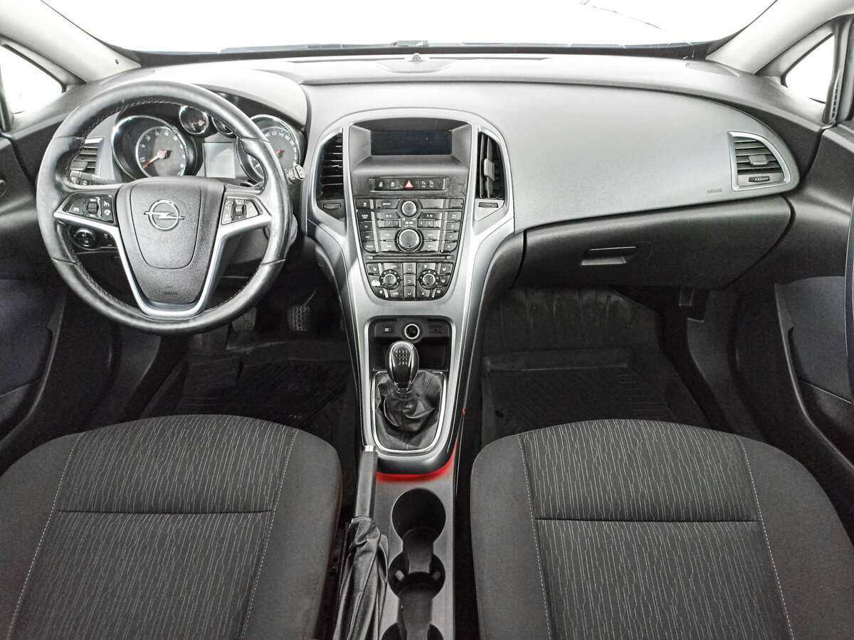 Opel Astra GTC, 2011 Фото №12