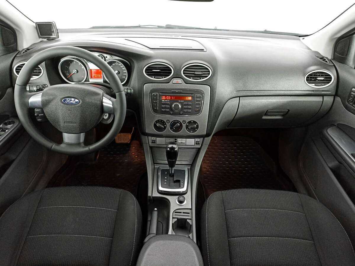 Ford Focus, 2011 Фото №12