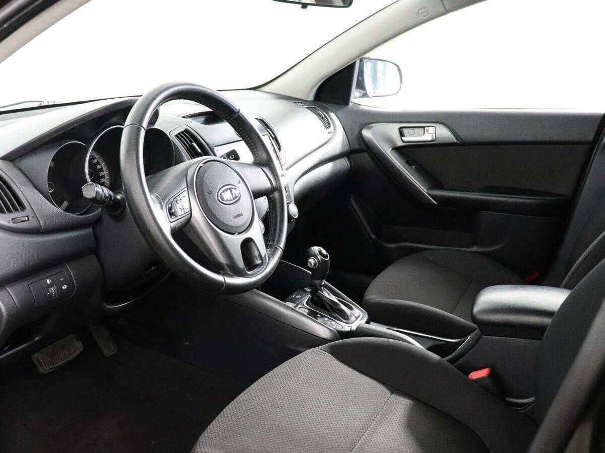 Kia Cerato 6-speed, 2010 - 153 136 км. | Фото №8