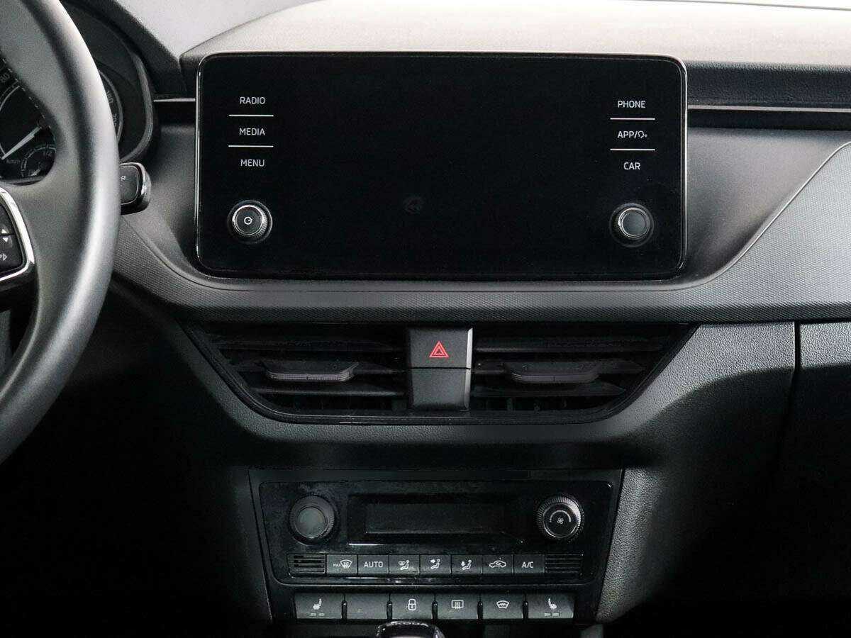 Skoda Rapid, 2021 Фото №12