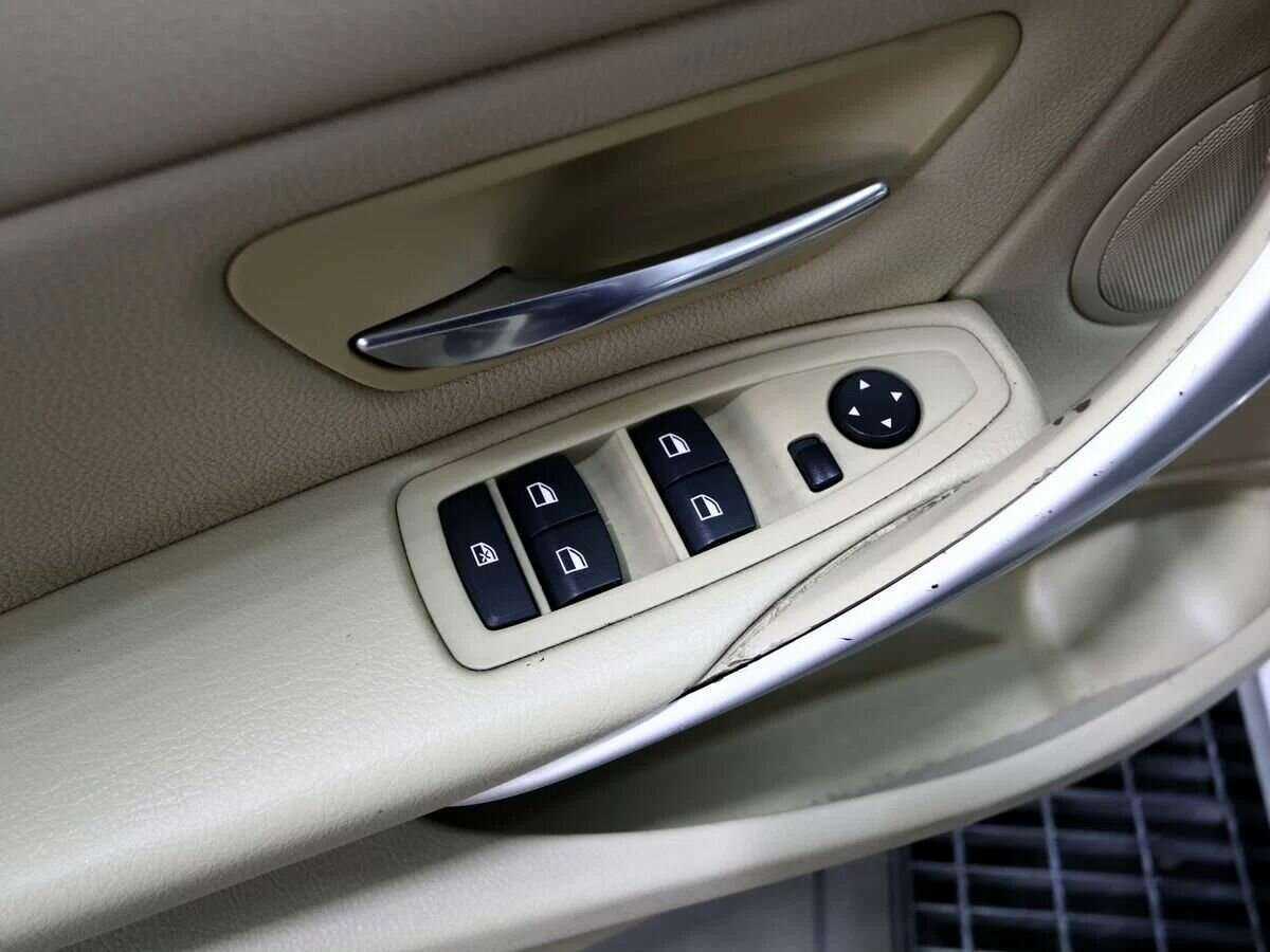 BMW 3 серии 316i, 2014 Фото №9