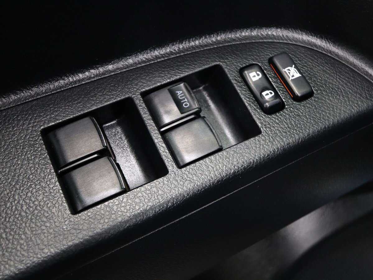 Toyota Highlander, 2011 Фото №16