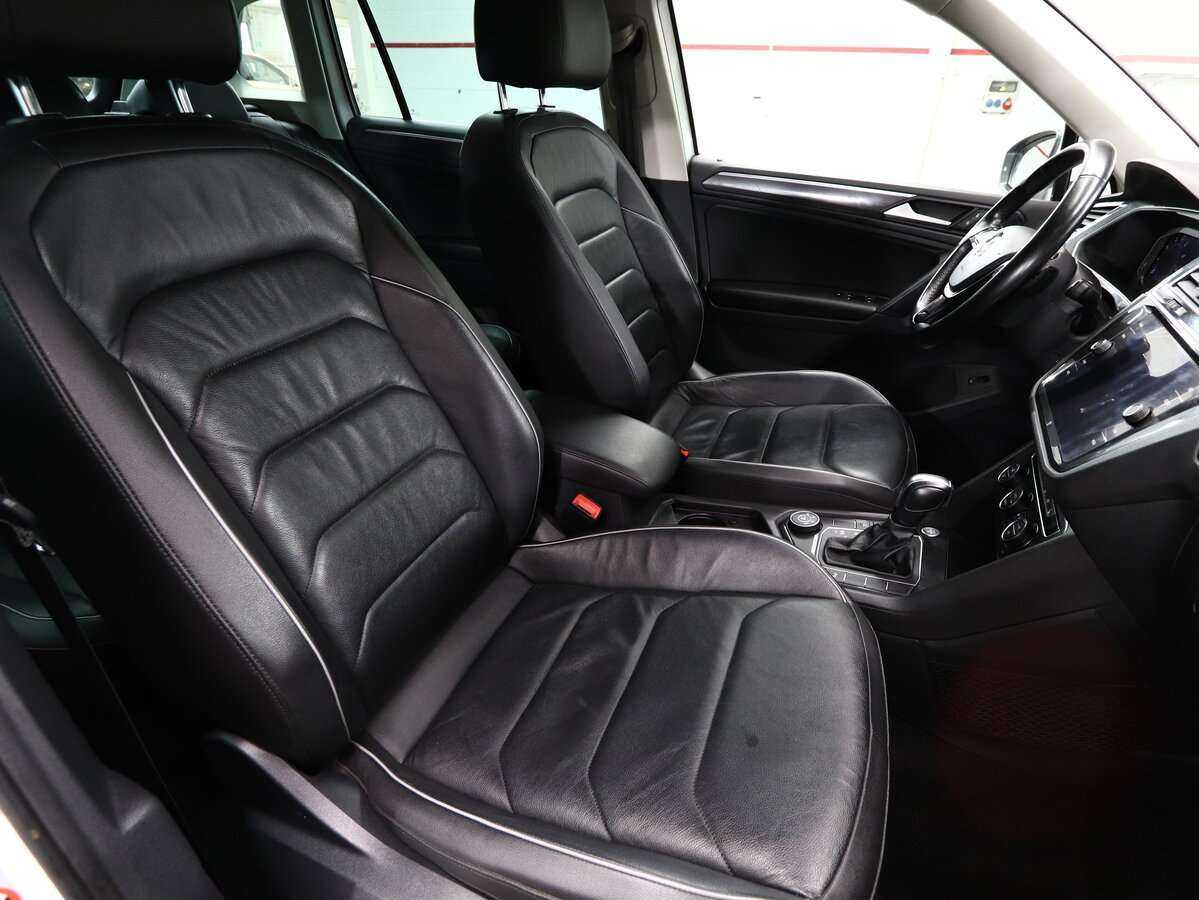 Volkswagen Tiguan, 2019 Фото №13