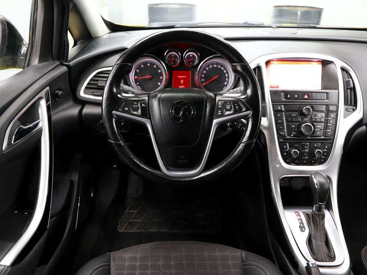 Opel Astra GTC, 2014 Фото №12