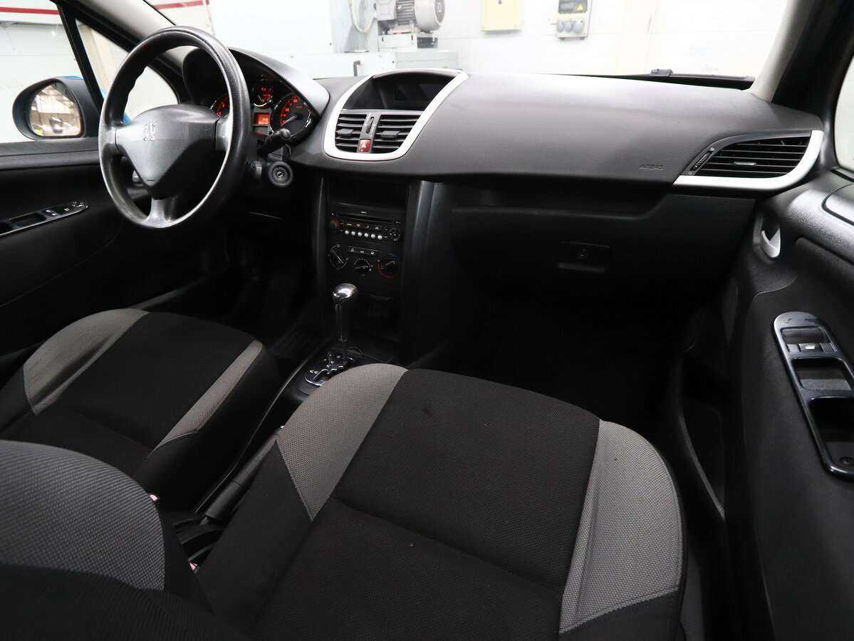 Peugeot 207, 2007 Фото №9