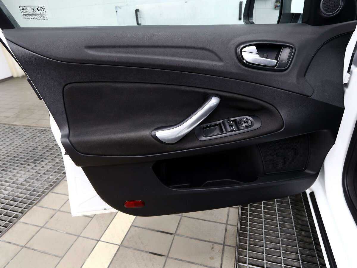 Ford Mondeo, 2007 Фото №15