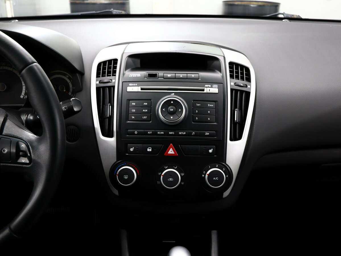 Kia Ceed, 2010 Фото №17