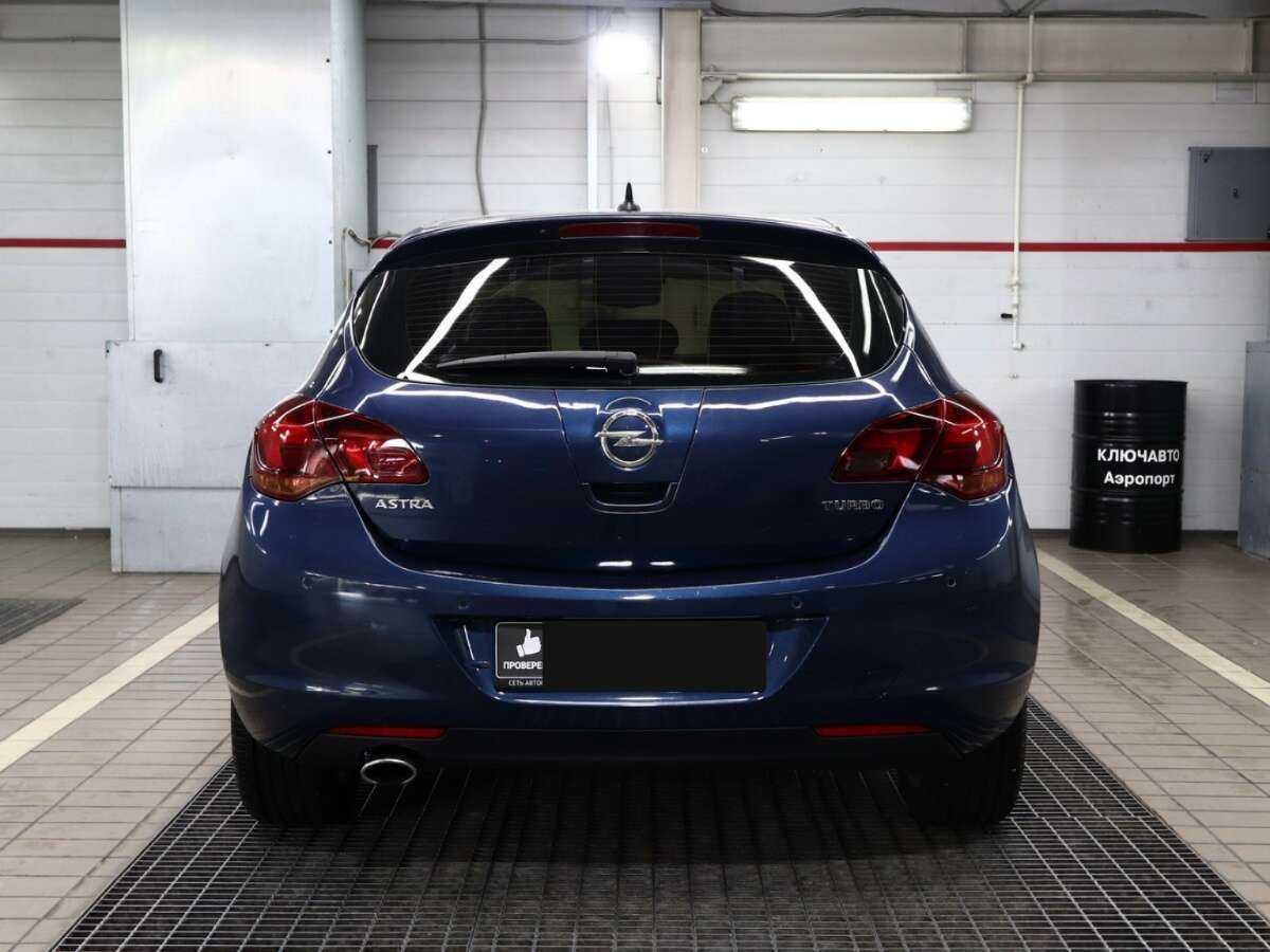 Opel Astra, 2011 - 185 000 км. | Фото №5