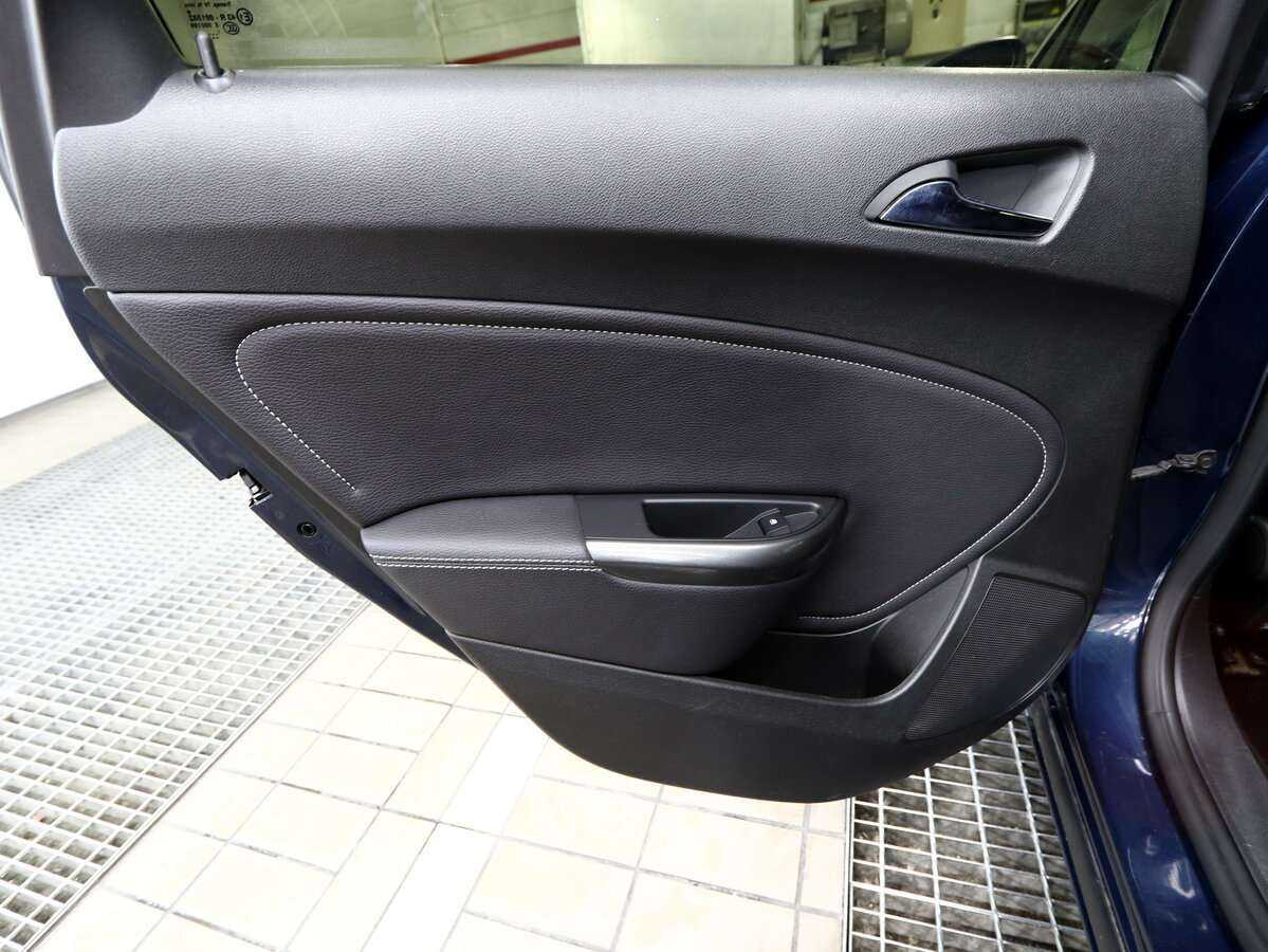 Opel Astra, 2011 Фото №14