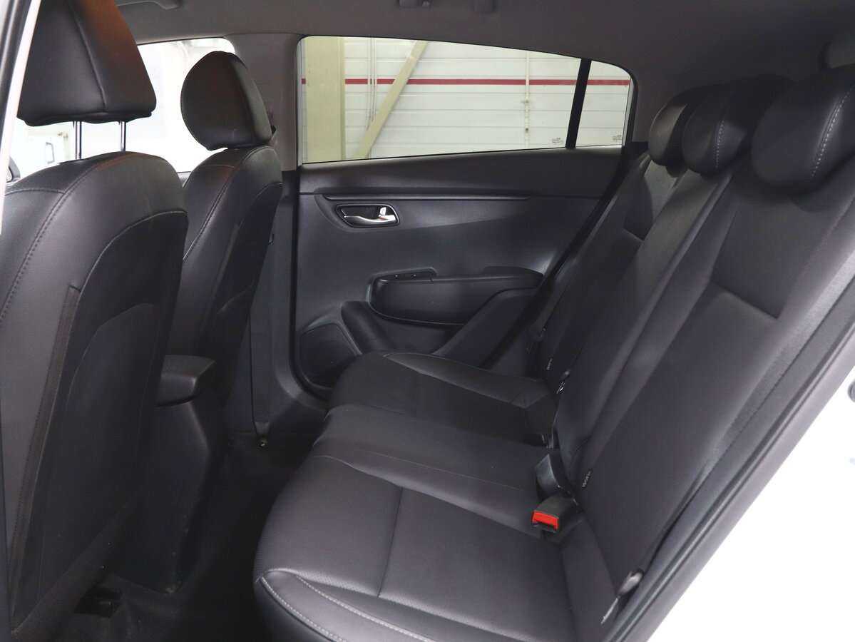 Kia Rio X-Line, 2018 Фото №9