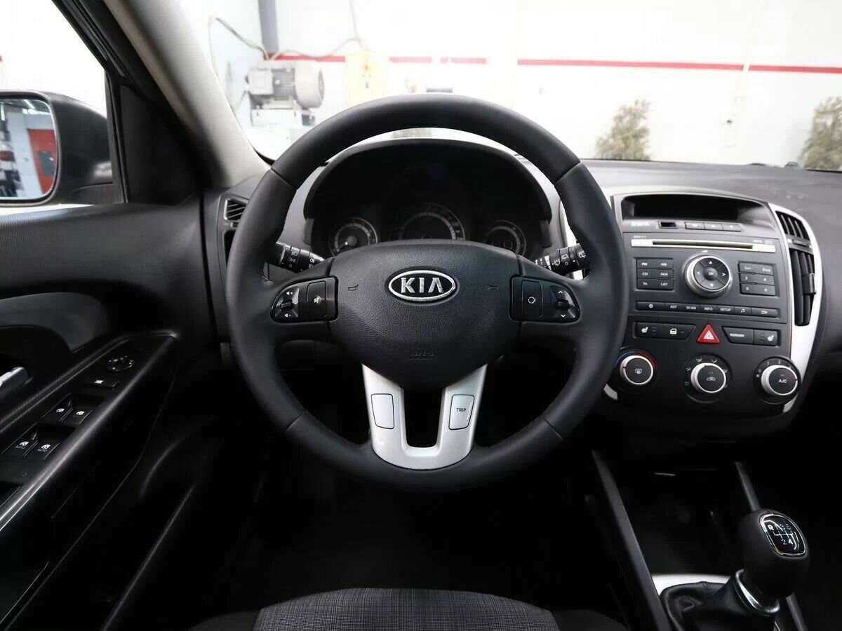 Kia Ceed, 2010 Фото №16