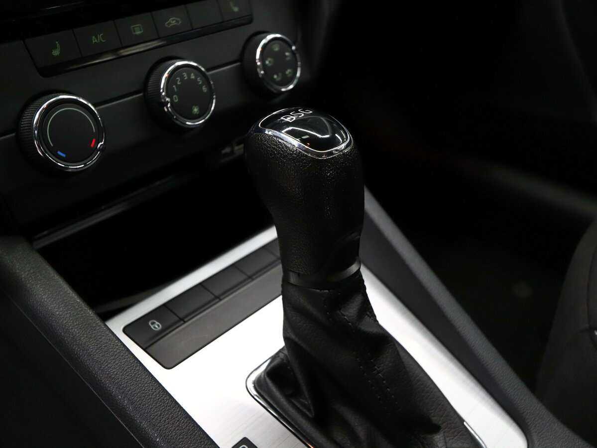 Skoda Octavia, 2018 Фото №9