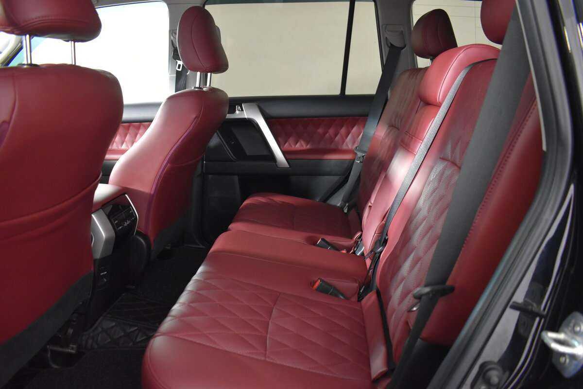 Toyota Land Cruiser Prado, 2018 - 93 000 км. | Фото №7