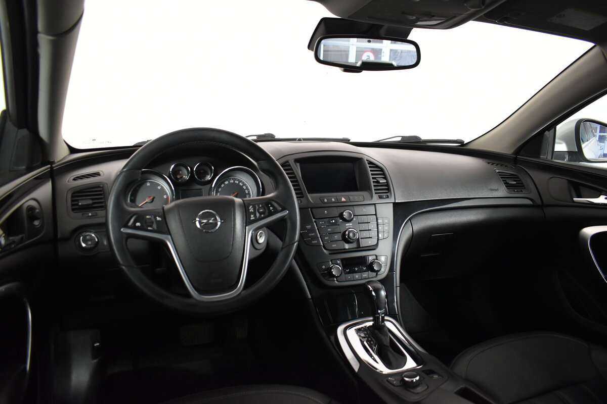 Opel Insignia, 2011 Фото №9