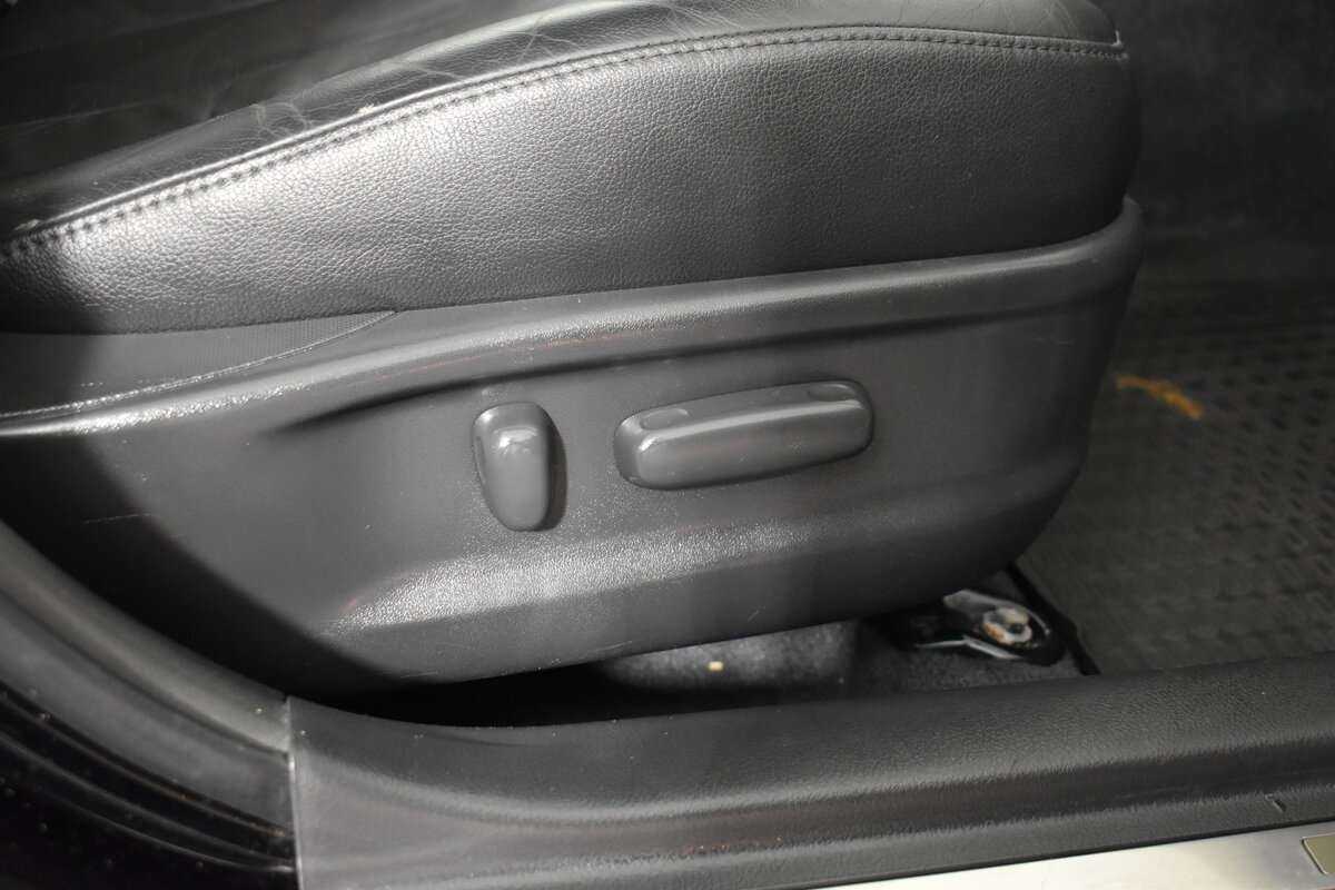 Toyota Camry, 2010 Фото №9