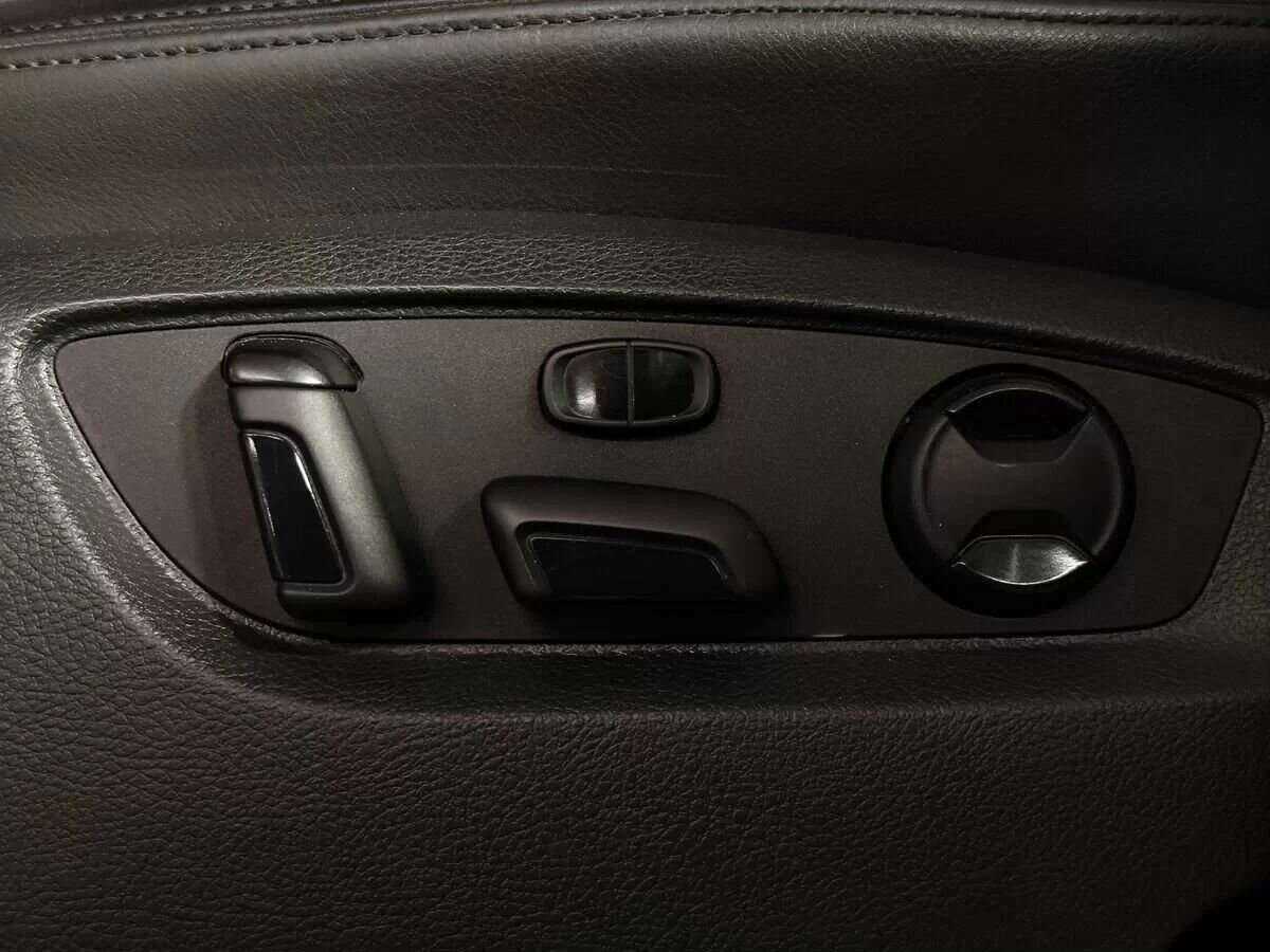 Volkswagen Touareg, 2014 Фото №20