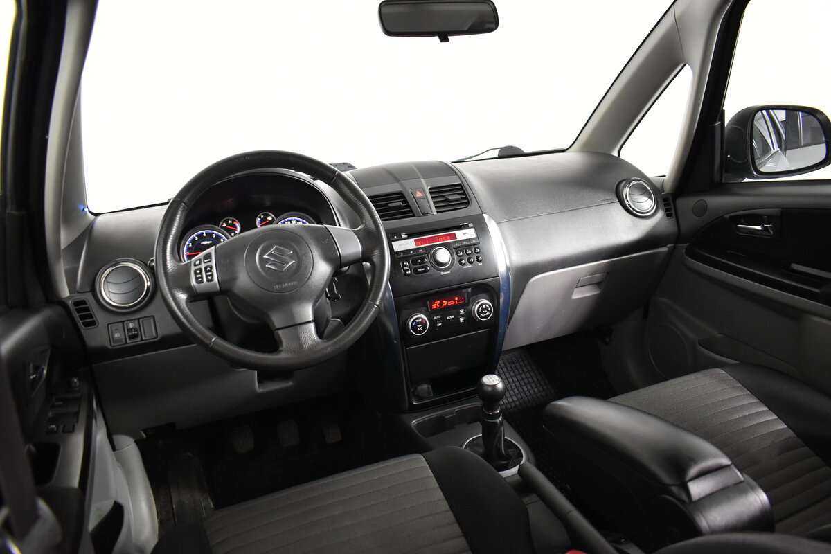 Suzuki SX4, 2013 Фото №9