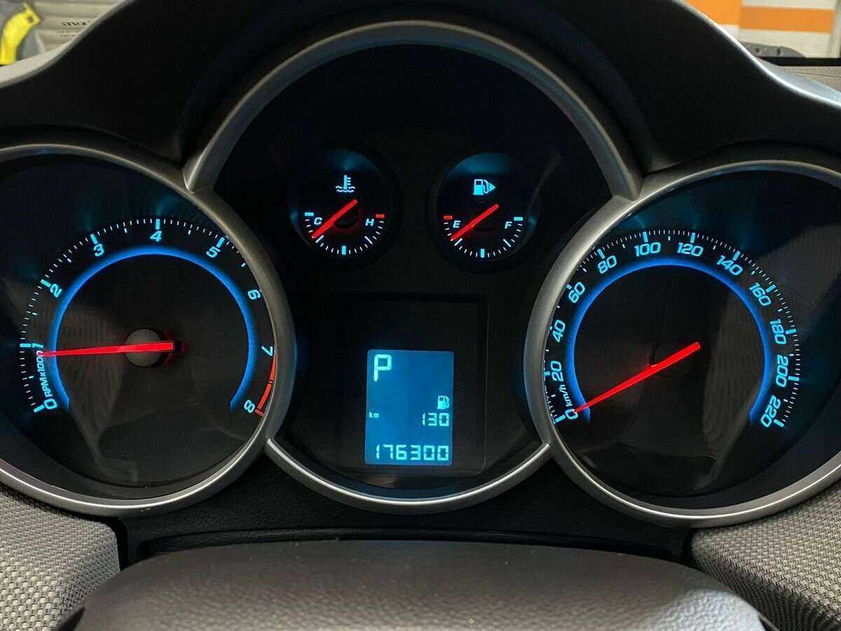 Chevrolet Cruze, 2011 Фото №13