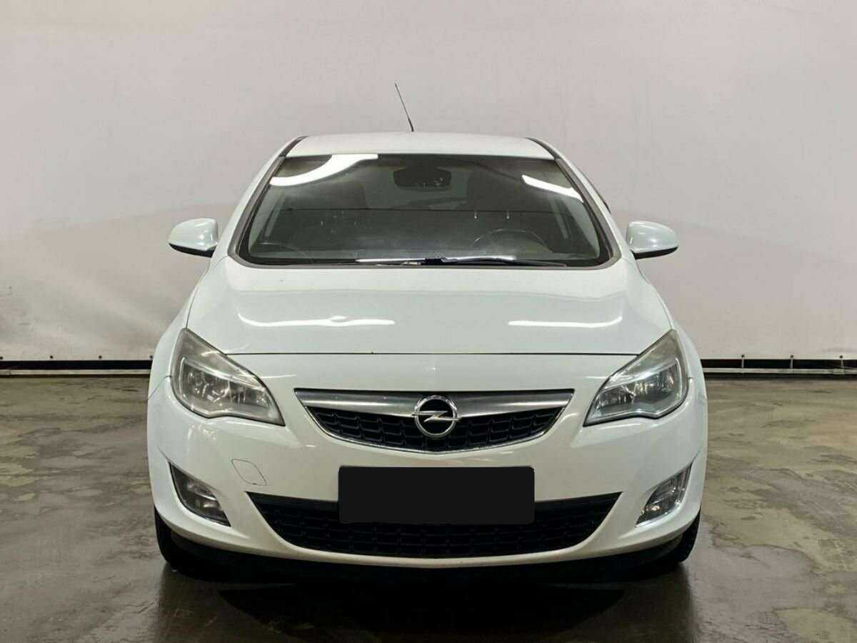 Opel Astra, 2010 - 138 310 км. | Фото №2